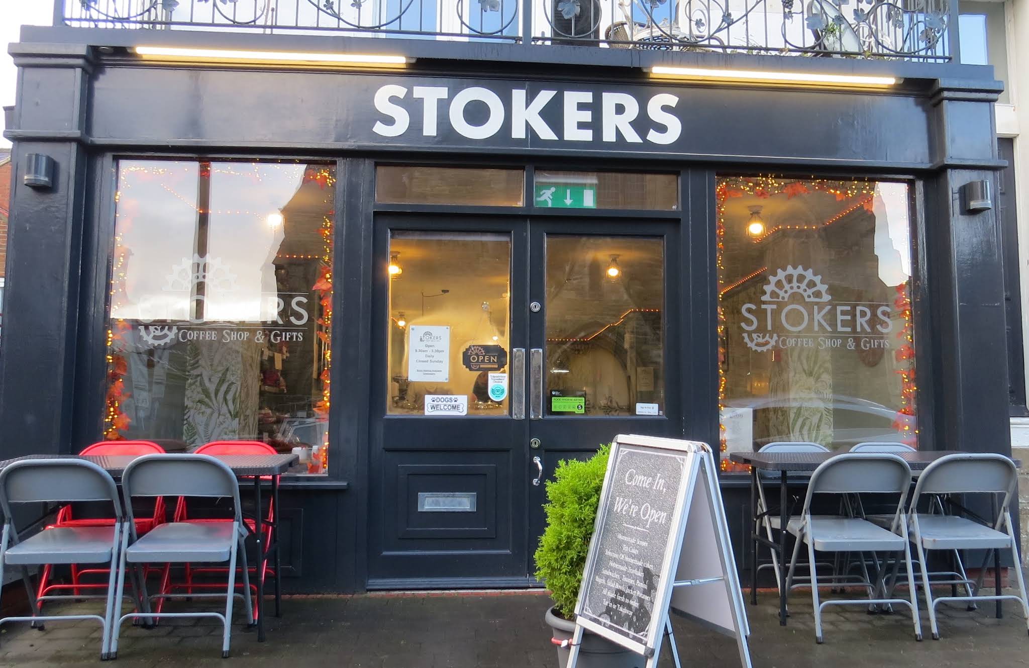 Stokers café exterior on Whitby's West Cliff
